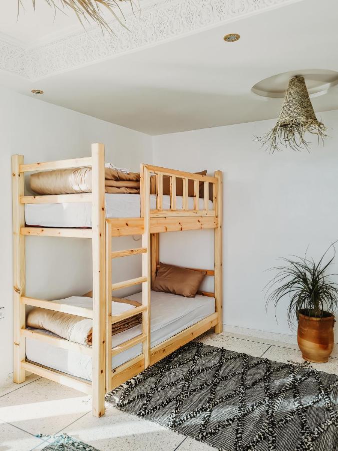 Хостел Cactus Surf House Tamraght Экстерьер фото